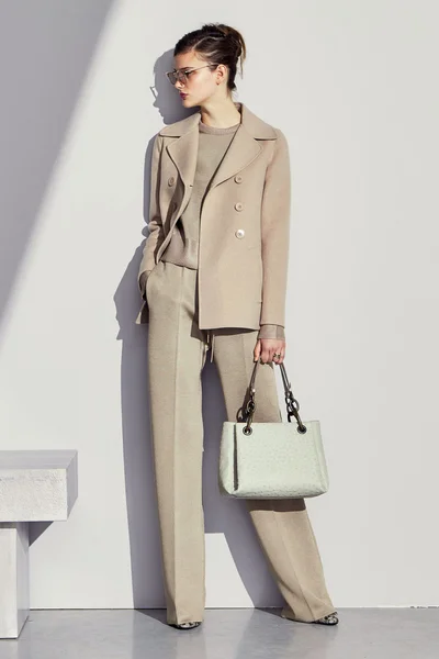 Look 11